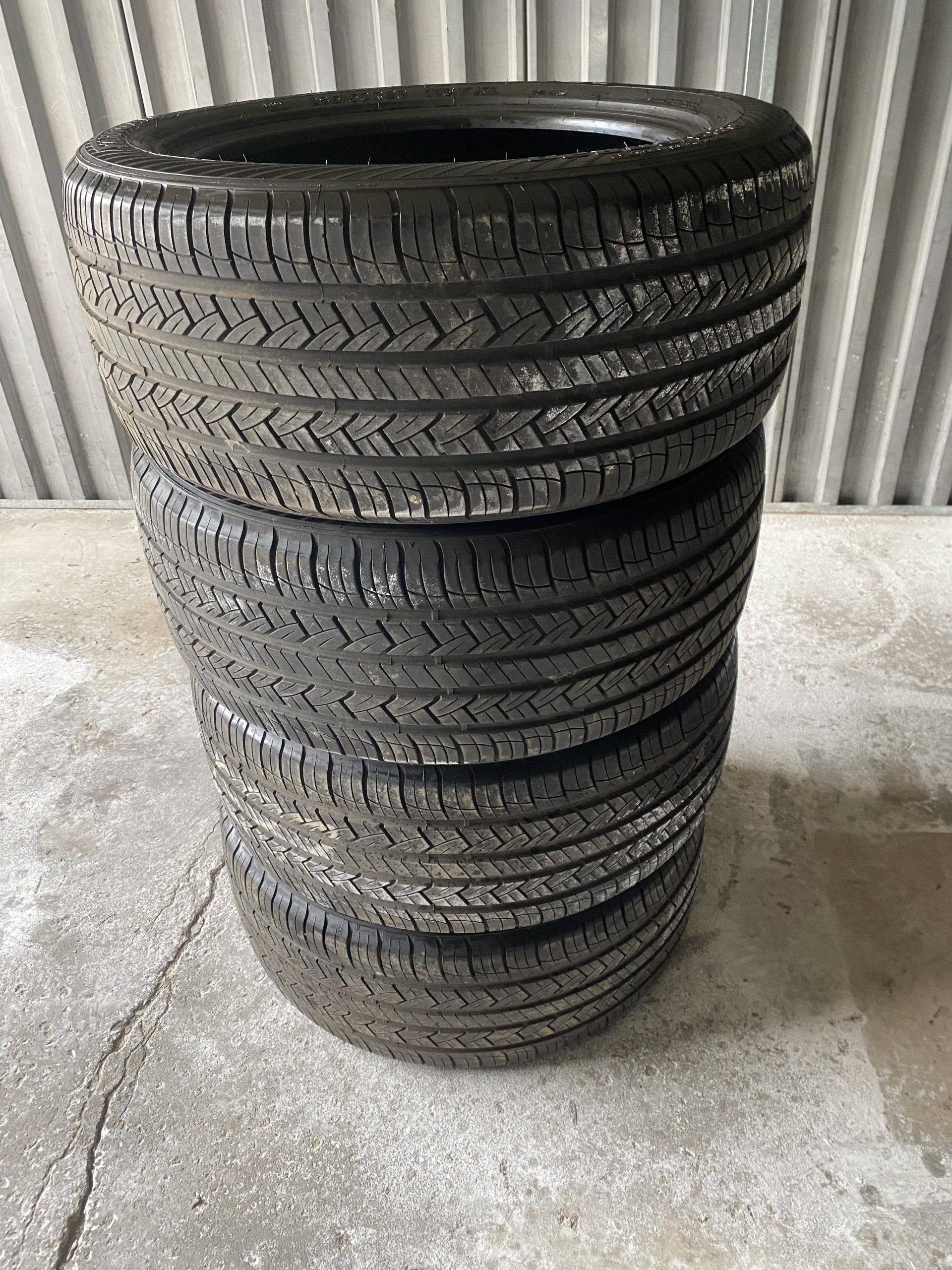 IMG-1825 Marque: Farroad Model: FRD66 Grandeur: 285/50R20